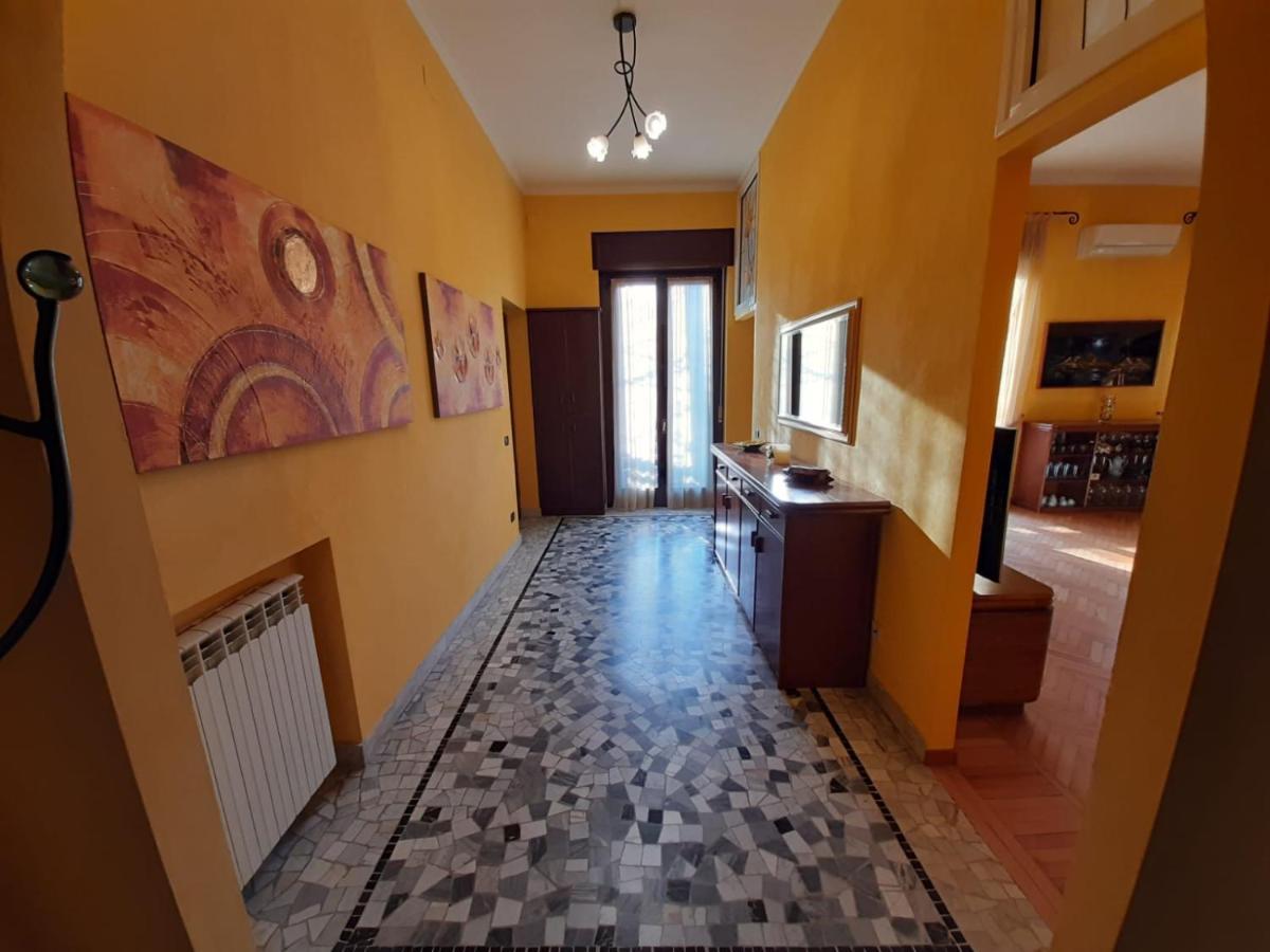 Luxe Apartment Near Milano, Rho Fiera E Mxp Busto Arsizio Eksteriør billede