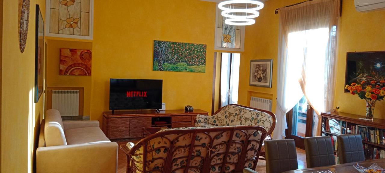 Luxe Apartment Near Milano, Rho Fiera E Mxp Busto Arsizio Eksteriør billede