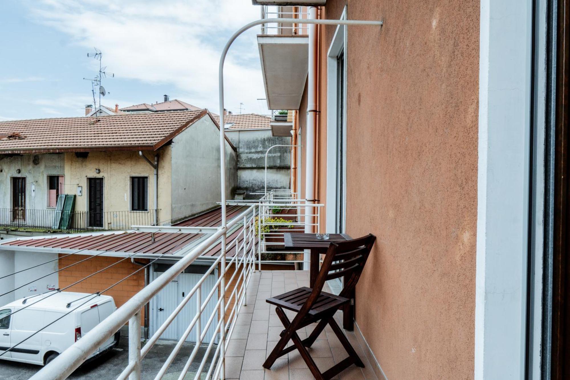 Luxe Apartment Near Milano, Rho Fiera E Mxp Busto Arsizio Eksteriør billede